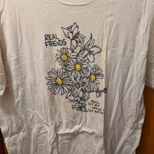 Real Friends (band) tee large